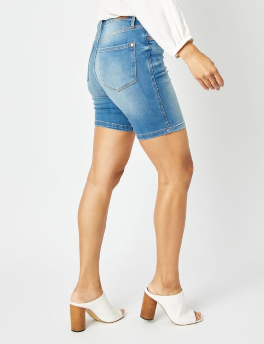 SALE CLEARANCE - Judy Blue Super Stretchy Medium Wash Shorts