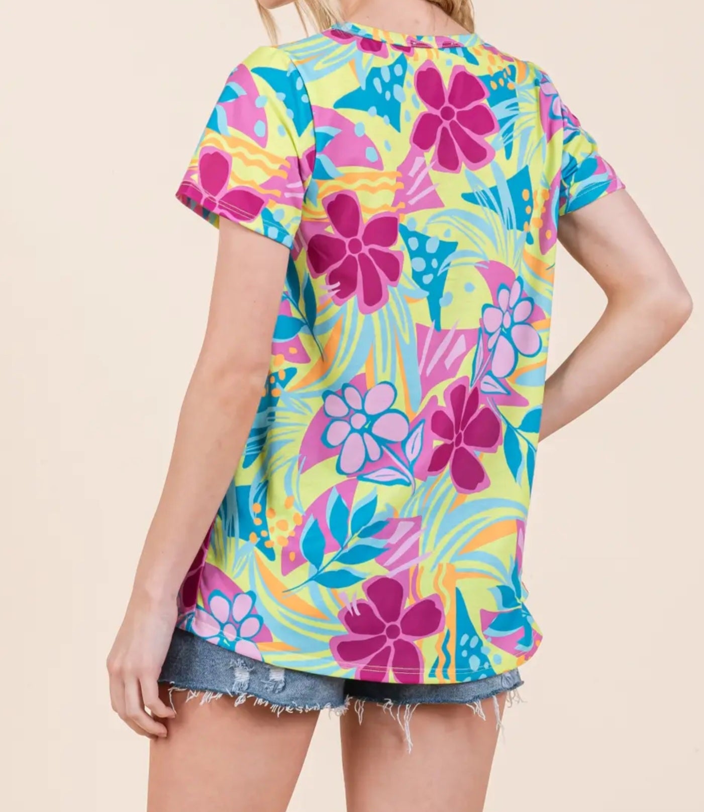 Top NEW ARRIVAL - New Spring Everyday Relaxed Bright Floral Top