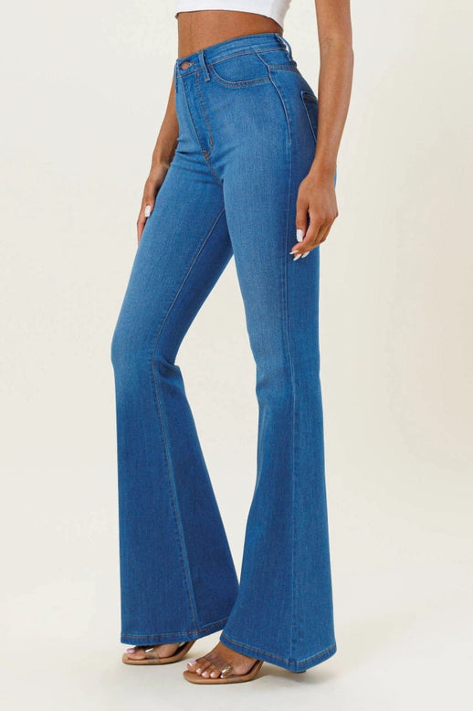HIGH RISE SUPER FLATTERING FLARED JEANS | VIBRANT M.i.U. BRAND | Charlotte's Classy Closet