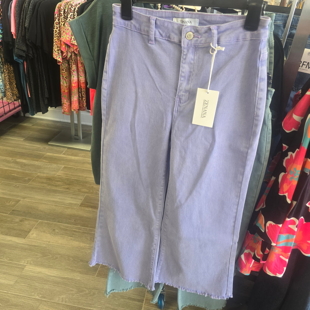 Zenana Violet Wide-Leg Cropped Jeans – High Waist, Frayed Hem & Stretch Denim