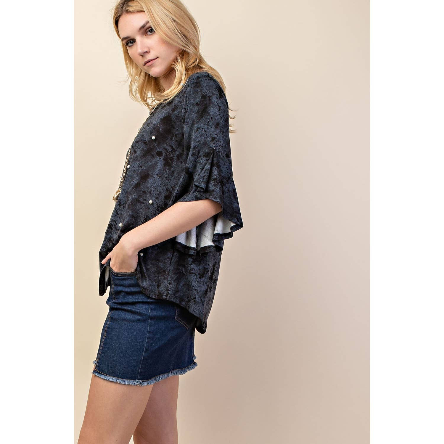 VOCAL BRAND WATERFALL RUFFLE 3/4 LENGTH SLEEVE JERSEY KNIT TOP ADORNED WITH PEARLS
