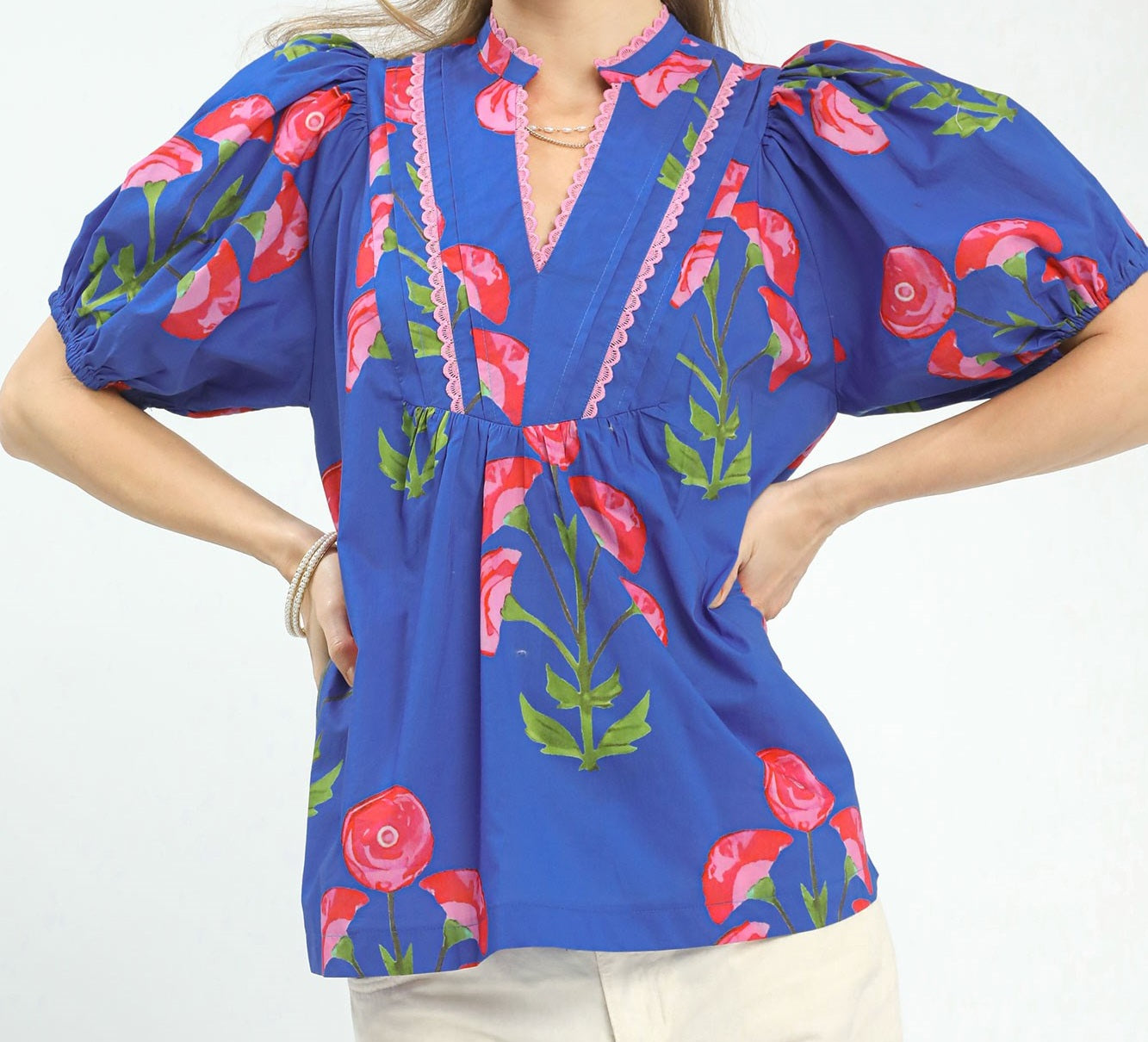 Umgee Blue V-Neck Pink Floral Puff Sleeve Top