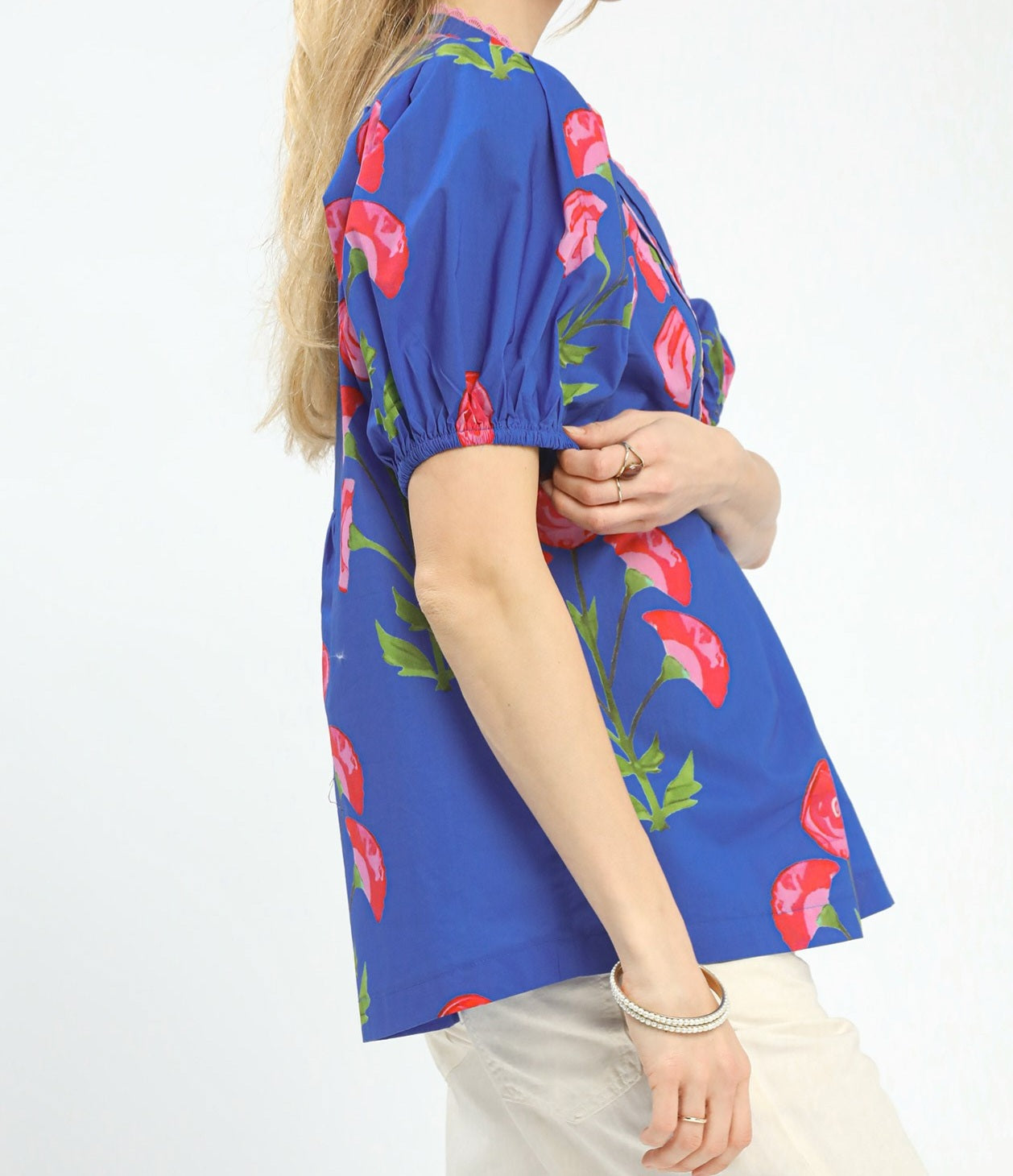 Umgee Blue V-Neck Pink Floral Puff Sleeve Top