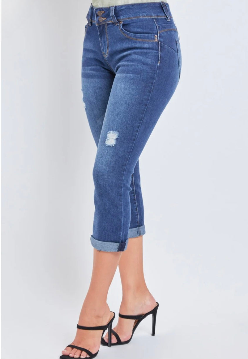 WANNABETTABUTT HIGH RISE 2-BUTTON CAPRI LENGTH JEAN
