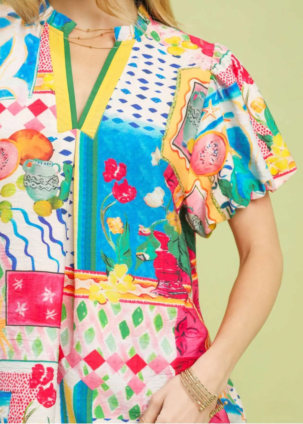 UMGEE MULTI COLOR V-NECK PUFF SLEEVE BOHO TOP