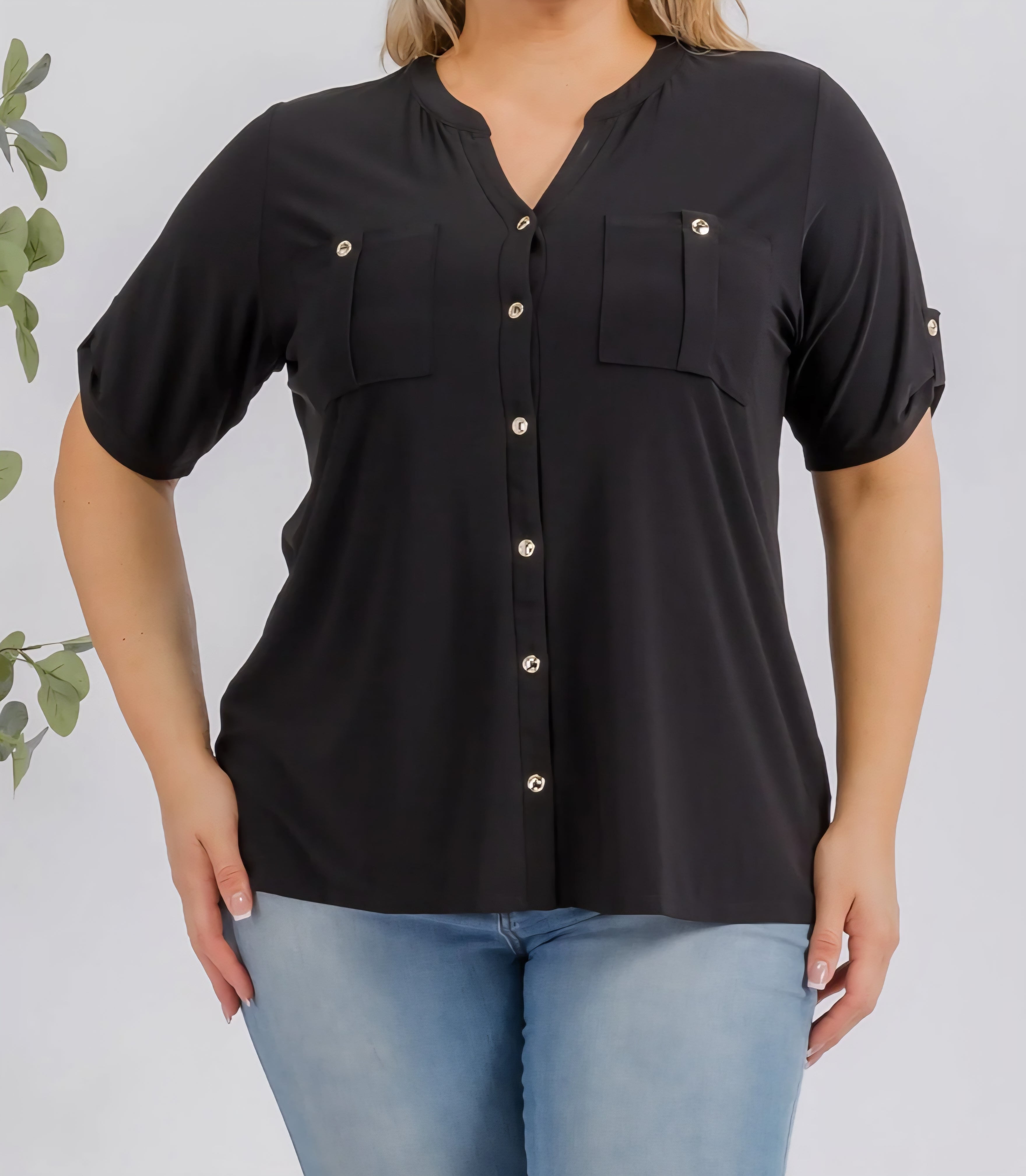 PLUS SIZE V-NECK BAND COLLAR BUTTON UP 2 POCKET BLACK TOP