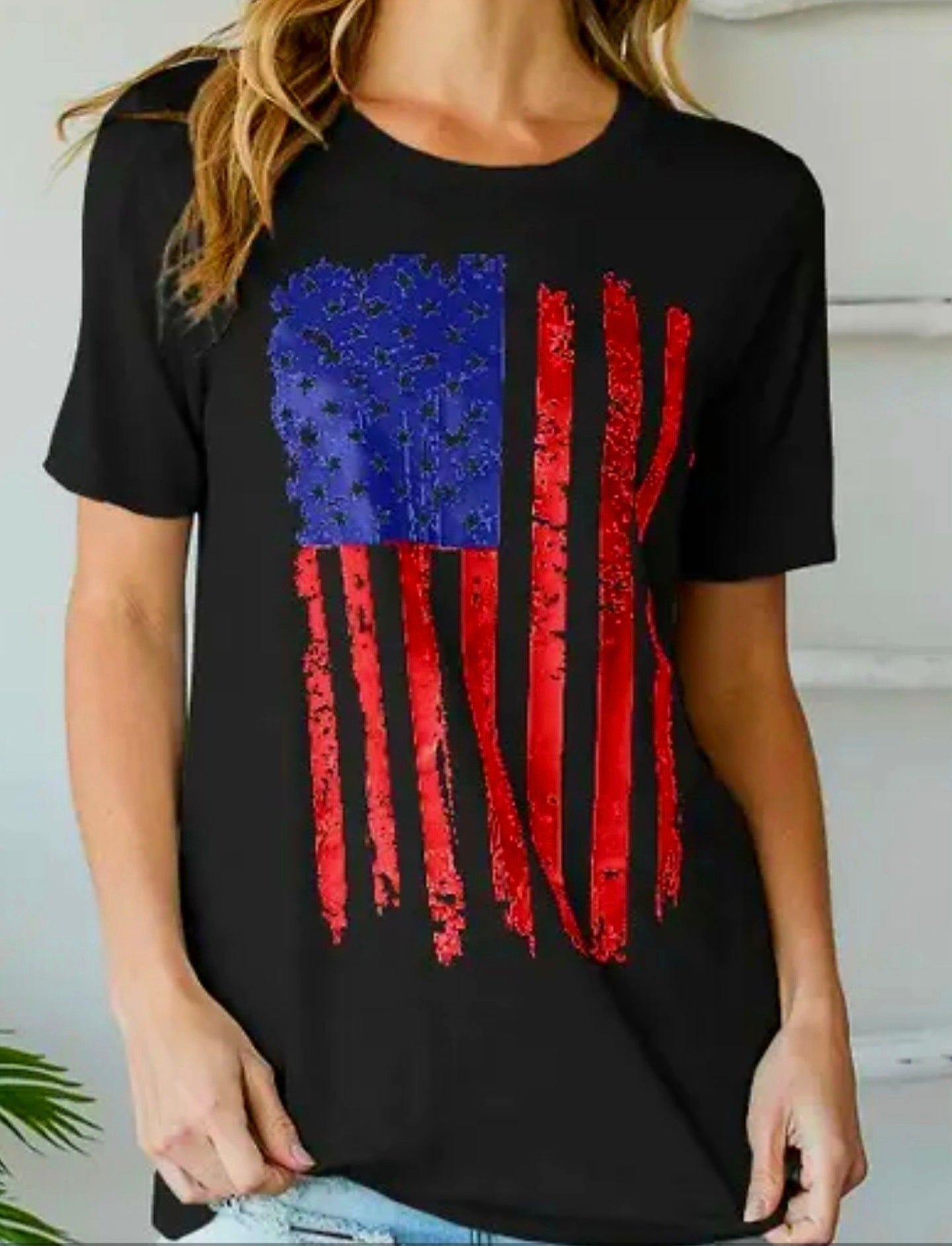 PATRIOTIC DISTRESSED AMERICAN FLAG T-SHIRT