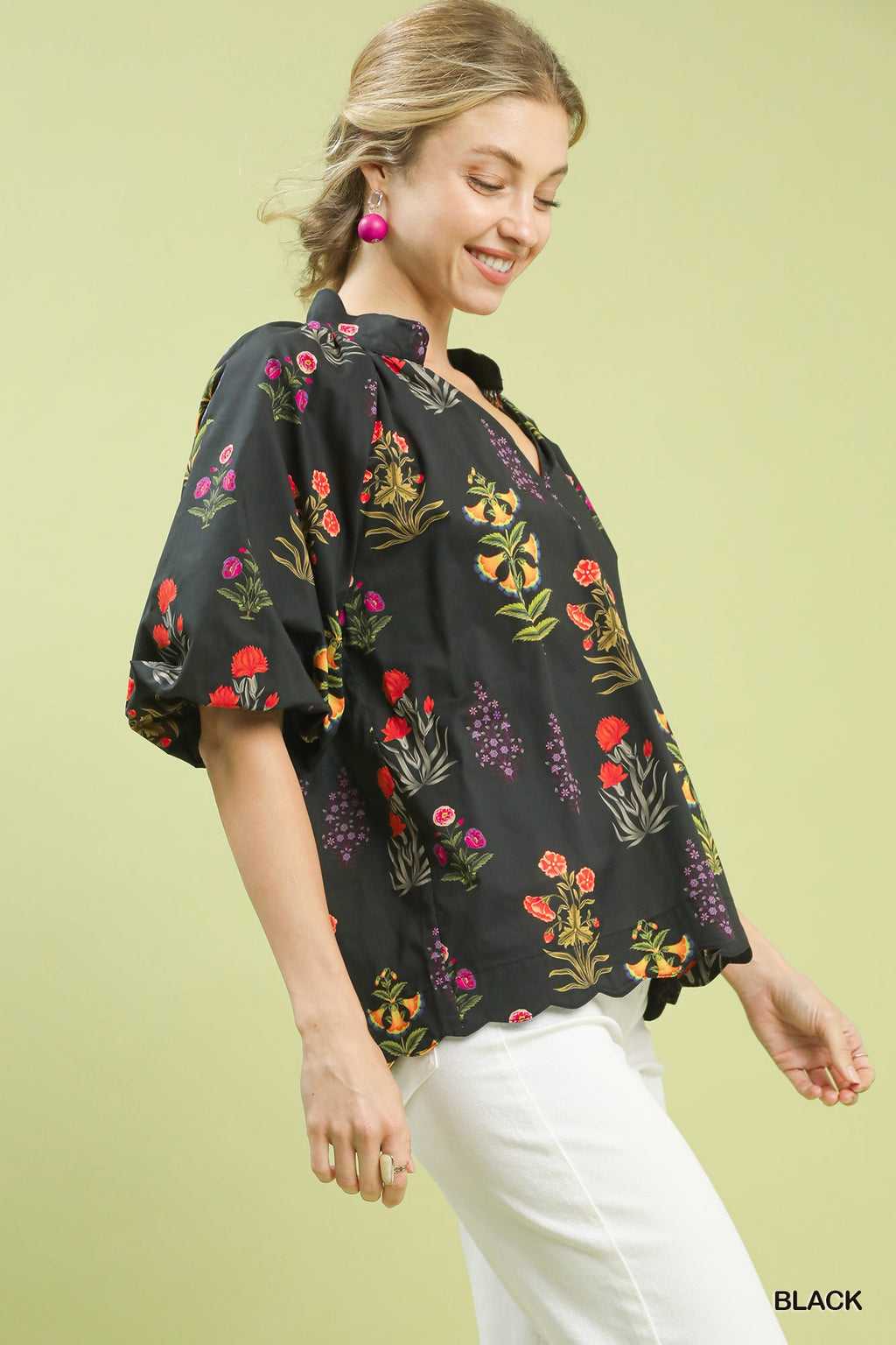 Umgee Floral Print Puff Sleeve Black Top | Scalloped Hem & Collar