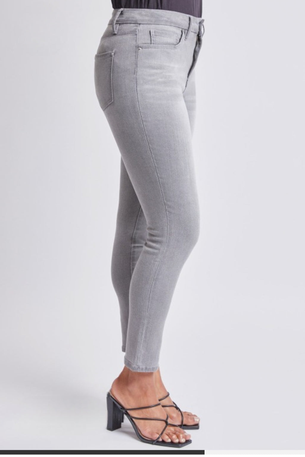 Missy Curvy Fit Super Stretchy Skinny Denim Jeans | Gray